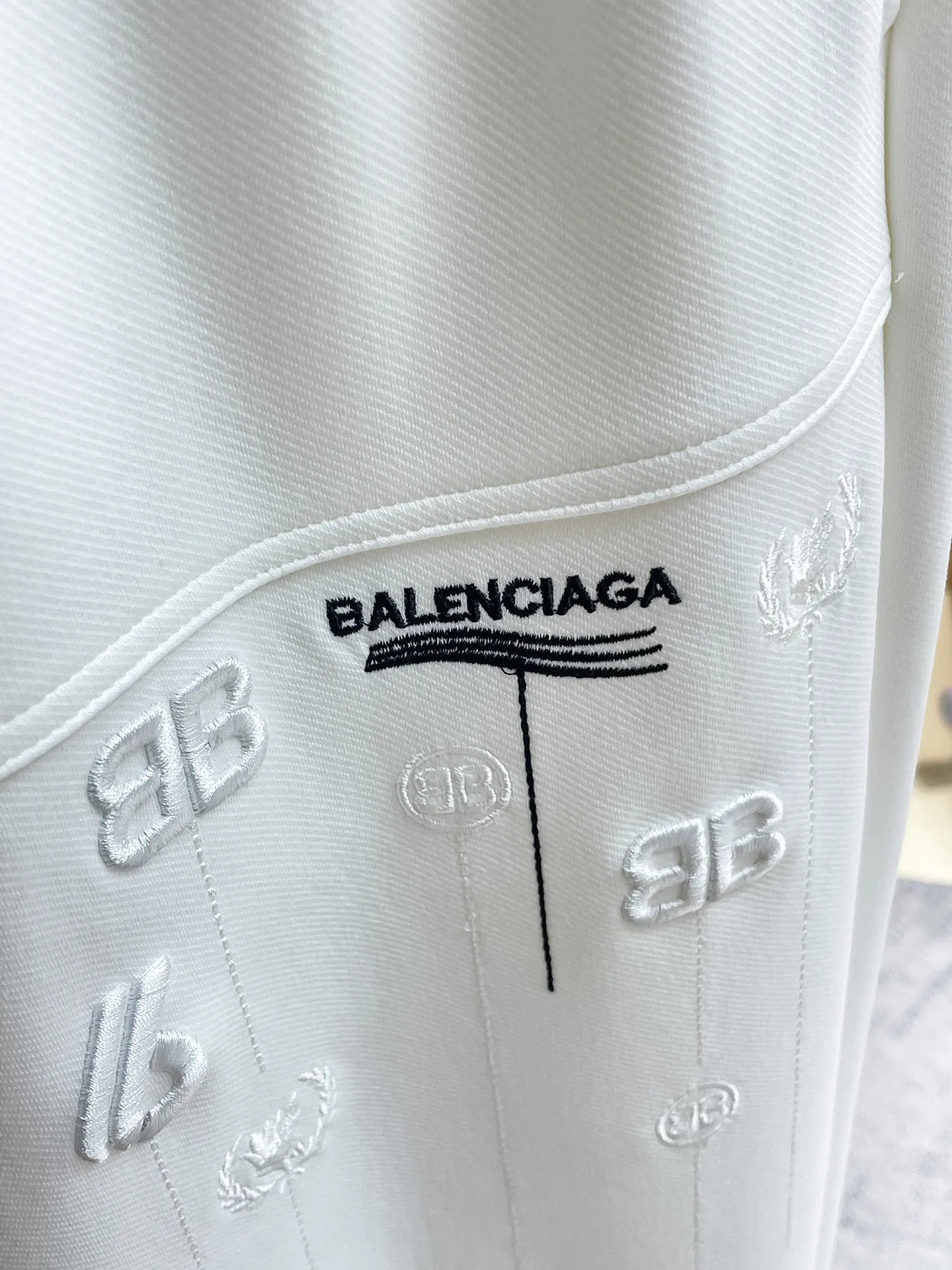 Balenciaga [High Version] 2026 Autumn and Winter latest products, available at counters at the same time, Original product, fashionable casual trousers and casual trousers, using imported original fabrics, top-grade embroidery 🪡 craft letter pattern logo, original hardware accessories decoration, simple yet fashionable, fashionable and handsome upper body, Sizes: M-3XL